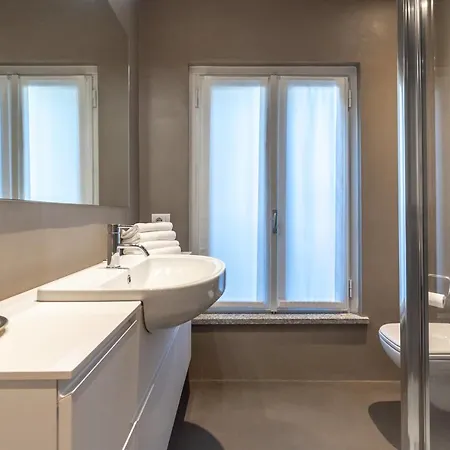 Charming Moment Di Porta - Casa Amatissima Brezzo